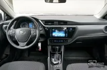 Огляд Toyota Corolla королева українських доріг corolla