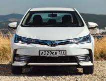 Огляд Toyota Corolla королева українських доріг toyota