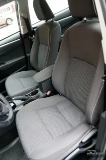 Огляд Toyota Corolla королева українських доріг corolla