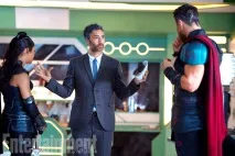 Перші офіційні фото - Thor Ragnarok, Блогер BadGal на сайті 8 березня 2017, СПЛІТНИК фото