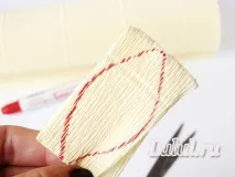 Подарунок до Великодня нарциса