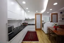 Стелі з гіпсокартону на кухні різновиду, вимоги та особливості, монтаж та дизайн з фото кухні