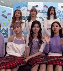 Користувачі мережі скаржаться на поведінку Найон (TWICE) щодо фанатів та інших учасниць групи найон