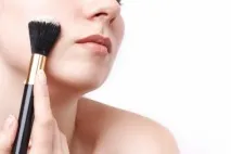 Пудра Avon бронзер і скульптурний хайлайтер Luxe Medium Silk | скульптурний