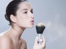 Пудра Avon бронзер і скульптурний хайлайтер Luxe Medium Silk | luxe