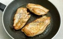 Рецепт курячого філе з моцарелою та чері курячого