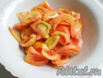 салата кафяв