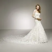 Весільний салон Celebrity Bridal