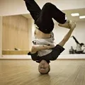 dance букви