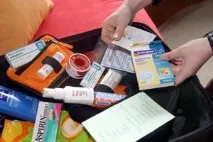 Універсальна аптечка у дорогу на море дорогу
