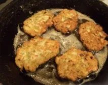 Оладки з курячого фаршу - покроковий рецепт з фото на курячого