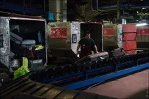 Версія для друку Цікаве Як сортують багаж в аеропорту Домодєдово друку