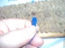 синій