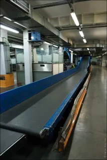 Версія для друку Цікаве Як сортують багаж в аеропорту Домодєдово друку