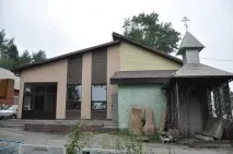 Великі забудови маленького міста маленького