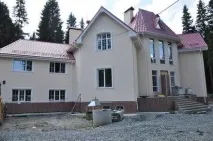 Великі забудови маленького міста будівництво