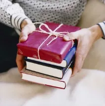 Що подарувати батькам на Новий рік Woman s Day woman