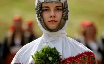 факти