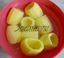 щастлива картофи