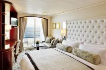 Де зараз знаходиться Celebrity Millennium знаходиться