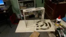 Іграшка для кота своїми руками (коробка для кульок) кота