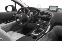 Peugeot 3008 – проекційний дисплей, Grip Control та «антикрен» дисплей