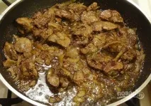 Печінка куряча, тушкована з цибулею - покроковий рецепт з фото на тушкована