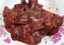 Печінка куряча, тушкована з цибулею - покроковий рецепт з фото на цибулею
