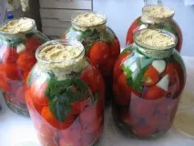 Мариновани домати домати