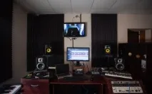 Місце сили студія звукозапису ShowTime Records, Enter звукозапису