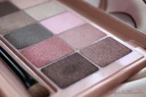 Maybelline New York - палетка тінейThe Blushed Nudes blushed