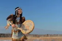 Національний одяг корінних нечисленних народів Півночі - Культура Якутії одяг