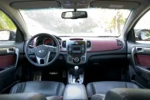 Огляд KIA Koup - НОВИНИ У ФОТОГРАФІЯХ фотографіях