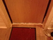 входната врата замръзва
