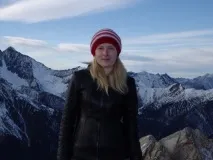 Пік Кохання камінь