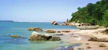 натуристки плажове дрехи