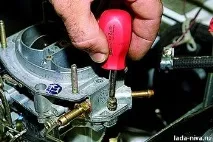 Розбирання та ремонт карбюратора Нива ВАЗ 21213, 21214, 2131 lada 4x4 розбирання