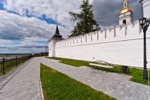 Прогулянка Тобольським кремлем, Хіппотревел тобольським