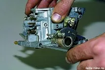 Розбирання та ремонт карбюратора Нива ВАЗ 21213, 21214, 2131 lada 4x4 карбюратора