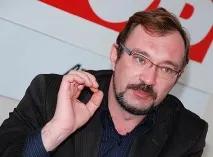 роман роман