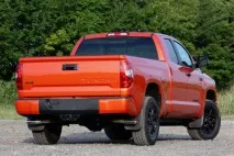 Toyota Tundra TRD Pro (2015) фотографії, ціни та характеристики фотографії