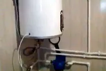вода