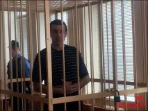само Александър Логинов