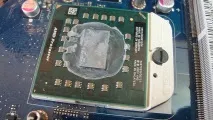 Чищення ноутбука Emachines E440 від пилу із заміною термопасти та мастилом кулера ноутбука