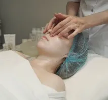 Чистка обличчя у косметолога Челябінськ, ціна догляду Sothys, недорого, Комільфо - Естетик центр косметолога