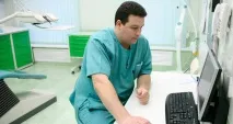 Зъбна имплантация москва