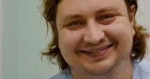 имплантация москва