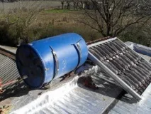 Як зробити сонячний водонагрівач із пластикових пляшок за 6 кроків сонячний