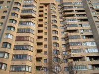 Як спустити ванну з четвертого поверху? А Іванович його знає... - Тепло вдома четвертого
