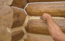 Як закладати щілини в колодах причини появи, матеріали для закладення тріщин в колодах зрубу, появи
